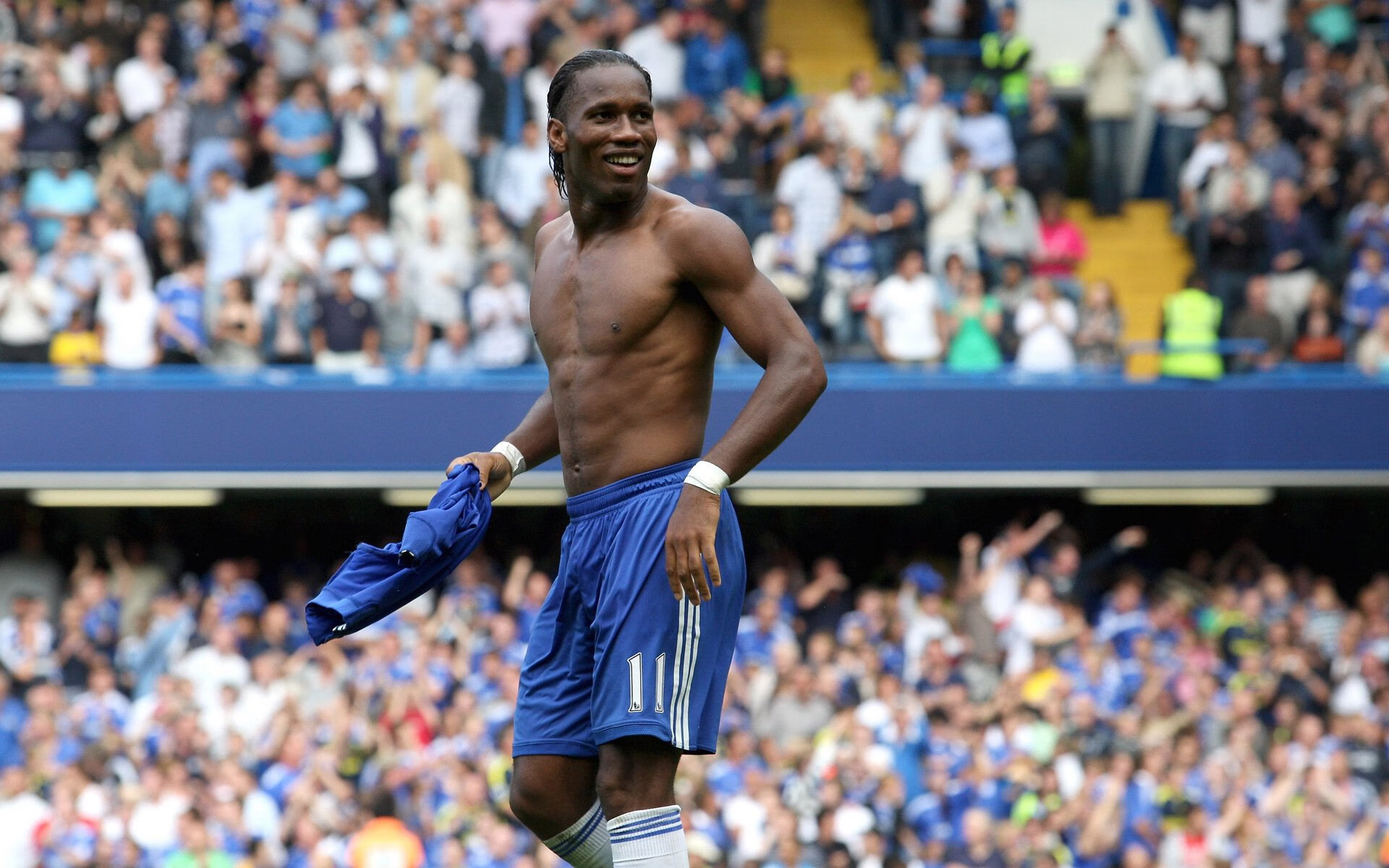  今夜CBA季后赛前瞻：爱德华兹伤情更新，北京国安冲击零封纪录