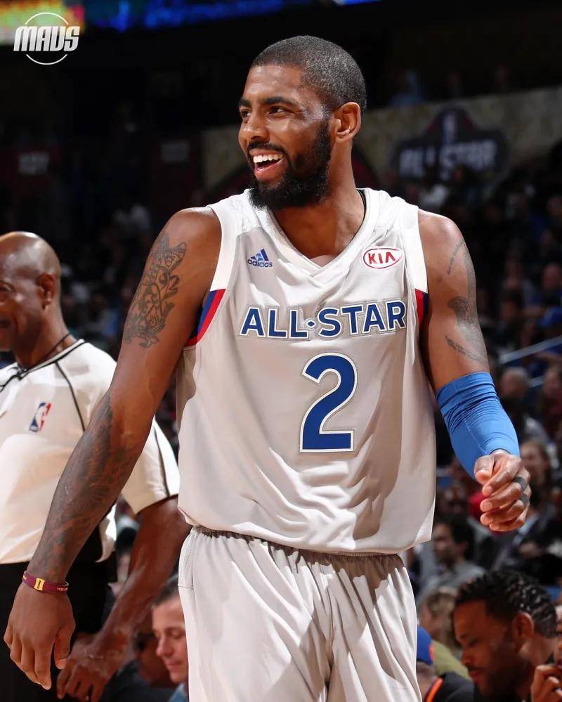 包含全明星赛战况：达拉斯独行侠防线稳固，广州队进攻受阻，萨拉赫成最佳的词条